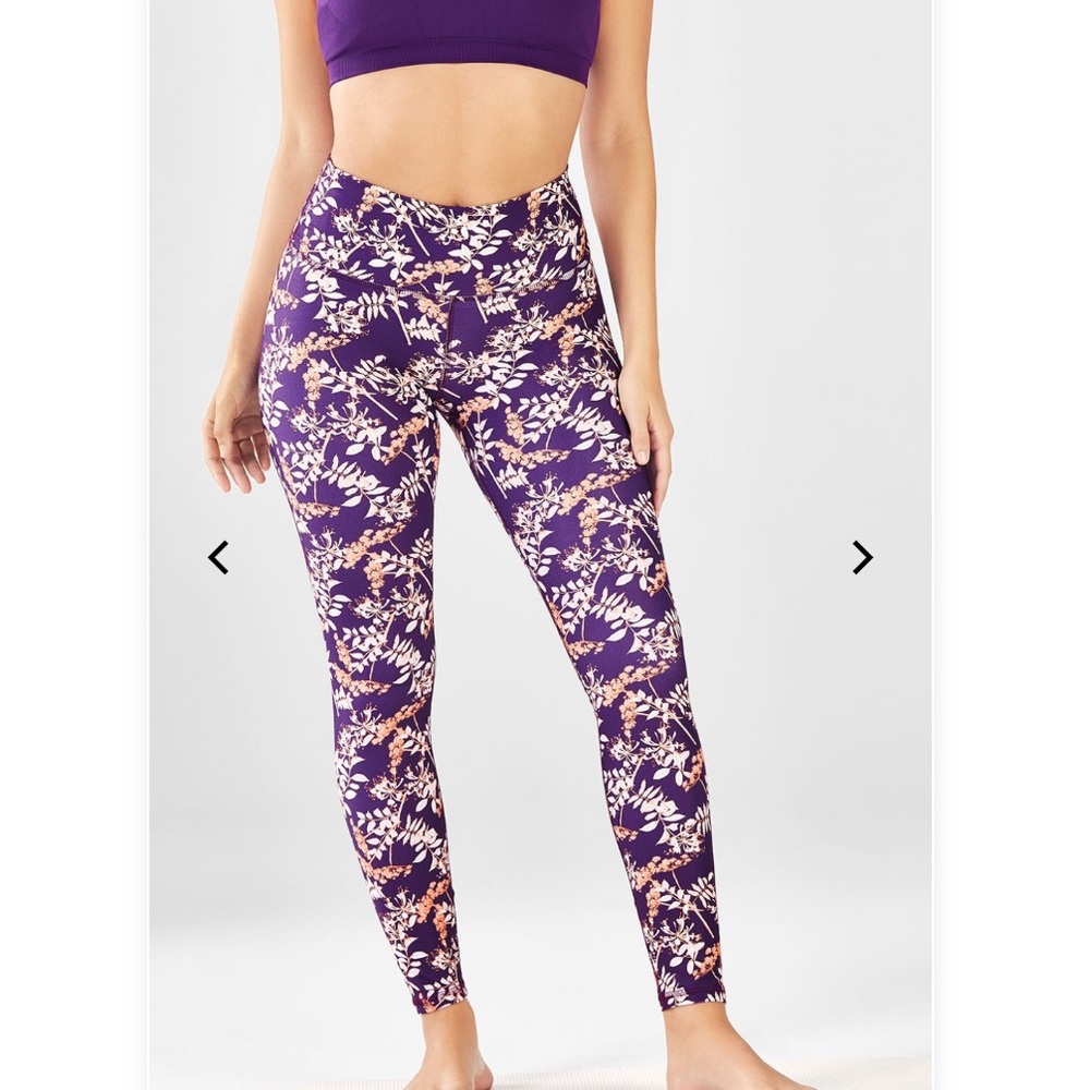 NWT Fabletics High-Waisted Powerhold Legging - Picture 2 of 4
